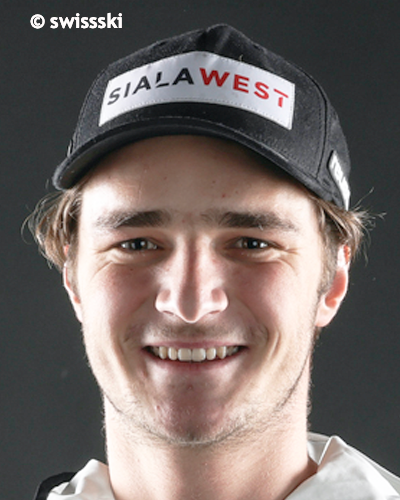 headshot-athlete