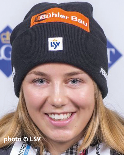 headshot-athlete