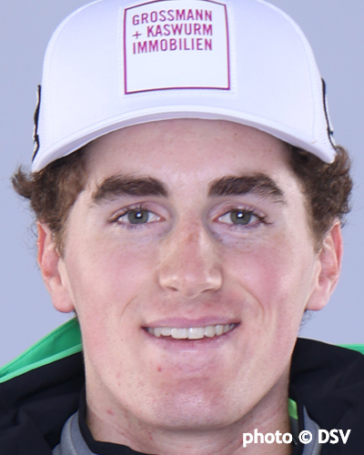 headshot-athlete