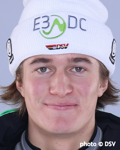 headshot-athlete