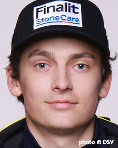 headshot-athlete