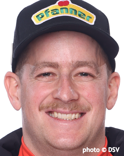 headshot-athlete