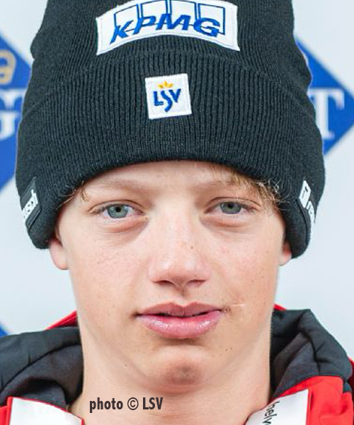 headshot-athlete